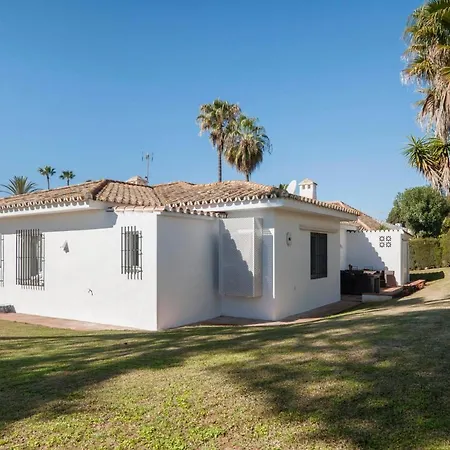 Charming 4bedroom In Monteros