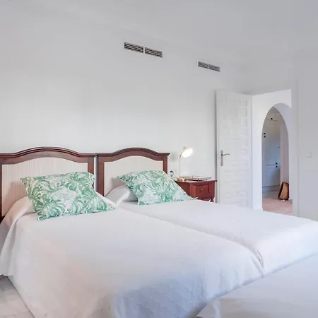 Charming 4bedroom In Monteros